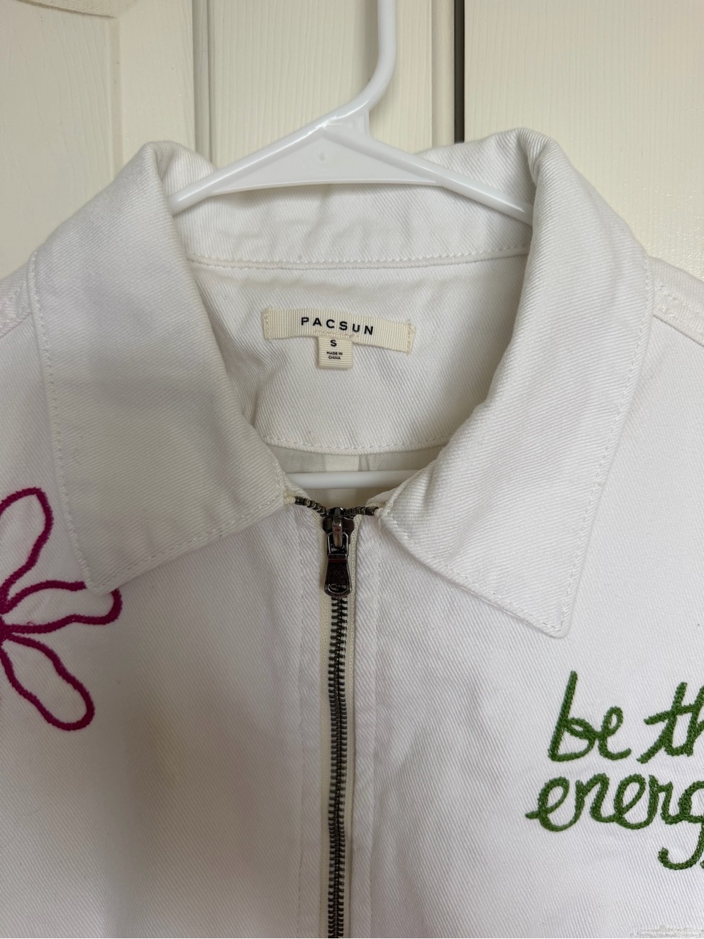 PacSun White Embroidered Zip Jacket with Multicolor Accents - Picture 2 of 9